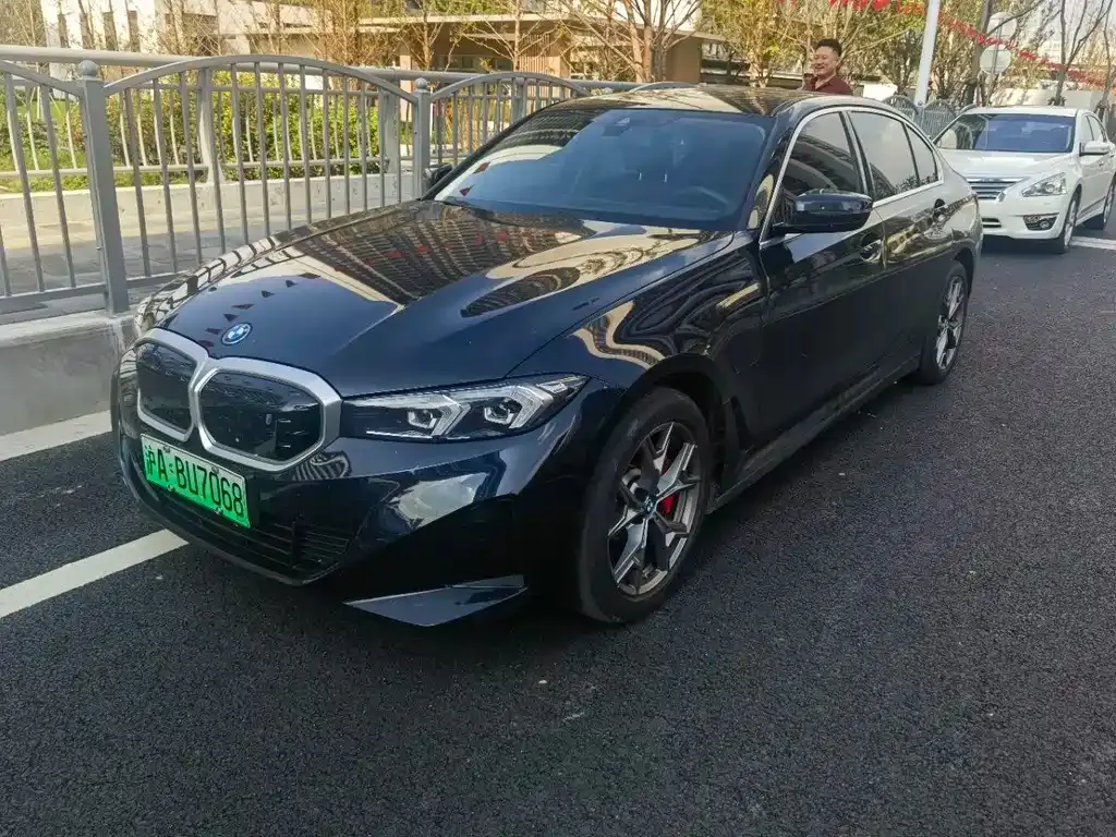 BMW i3 2023 из CN, фото 1