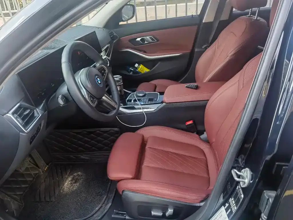 BMW i3 2023 из CN, фото 3