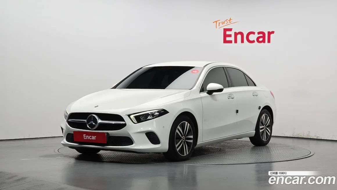 Mercedes-Benz A-Class — фото 1