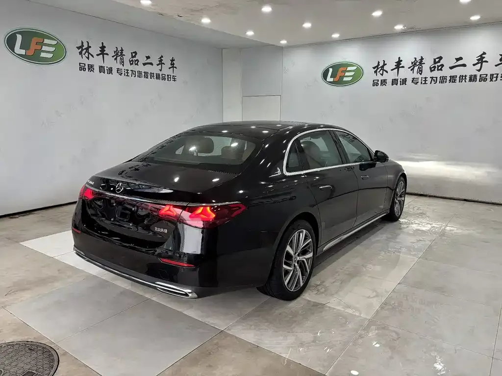 Mercedes-Benz E-Class 2024 из CN, фото 6