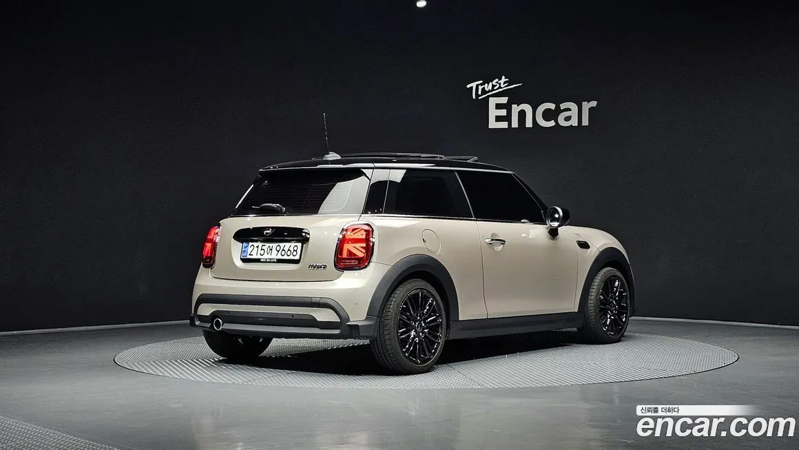 Mini Cooper 2024 из KR, фото 2