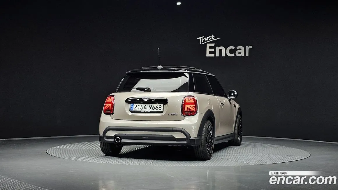 Mini Cooper 2024 из KR, фото 4