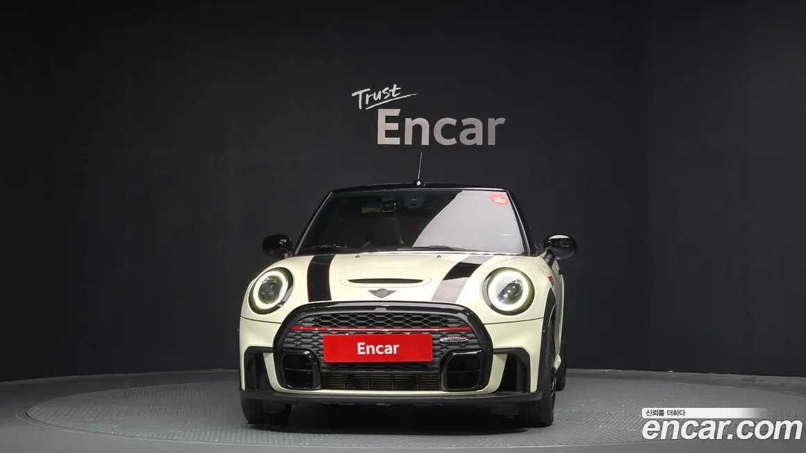 Mini Cooper Convertible 2022 из KR, фото 3
