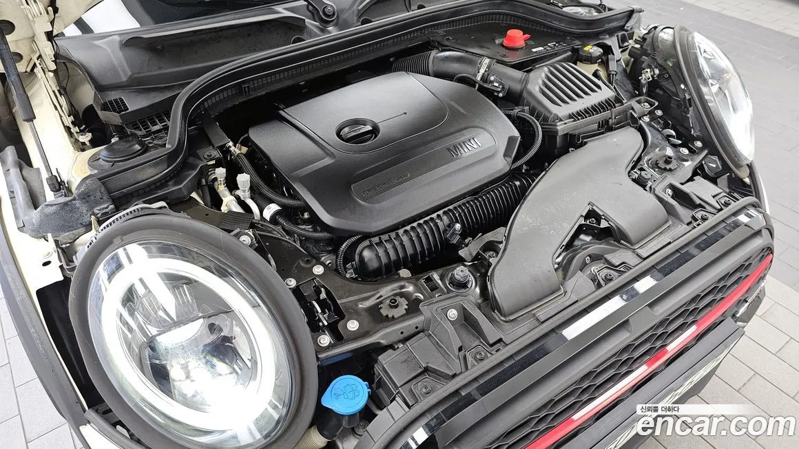 Mini Cooper Convertible 2022 из KR, фото 6