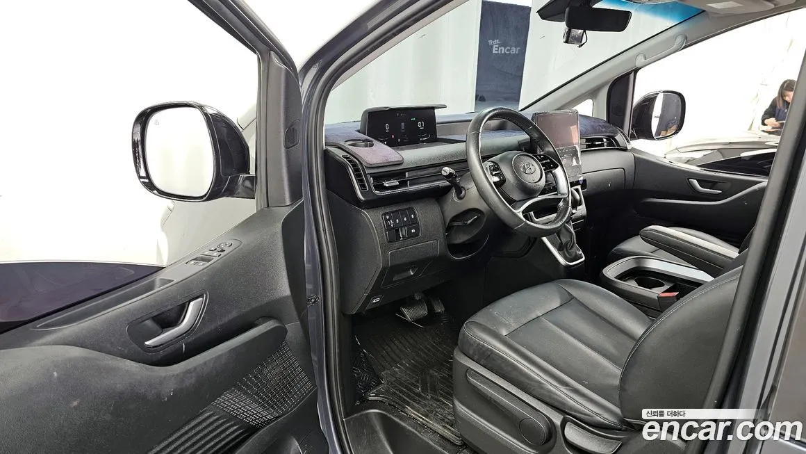 Hyundai Staria 2023 из KR, фото 10