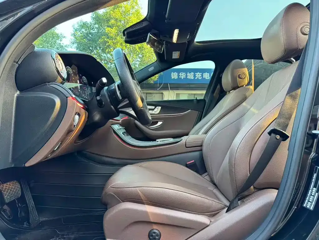 Mercedes-Benz E-Class 2022 из CN, фото 10