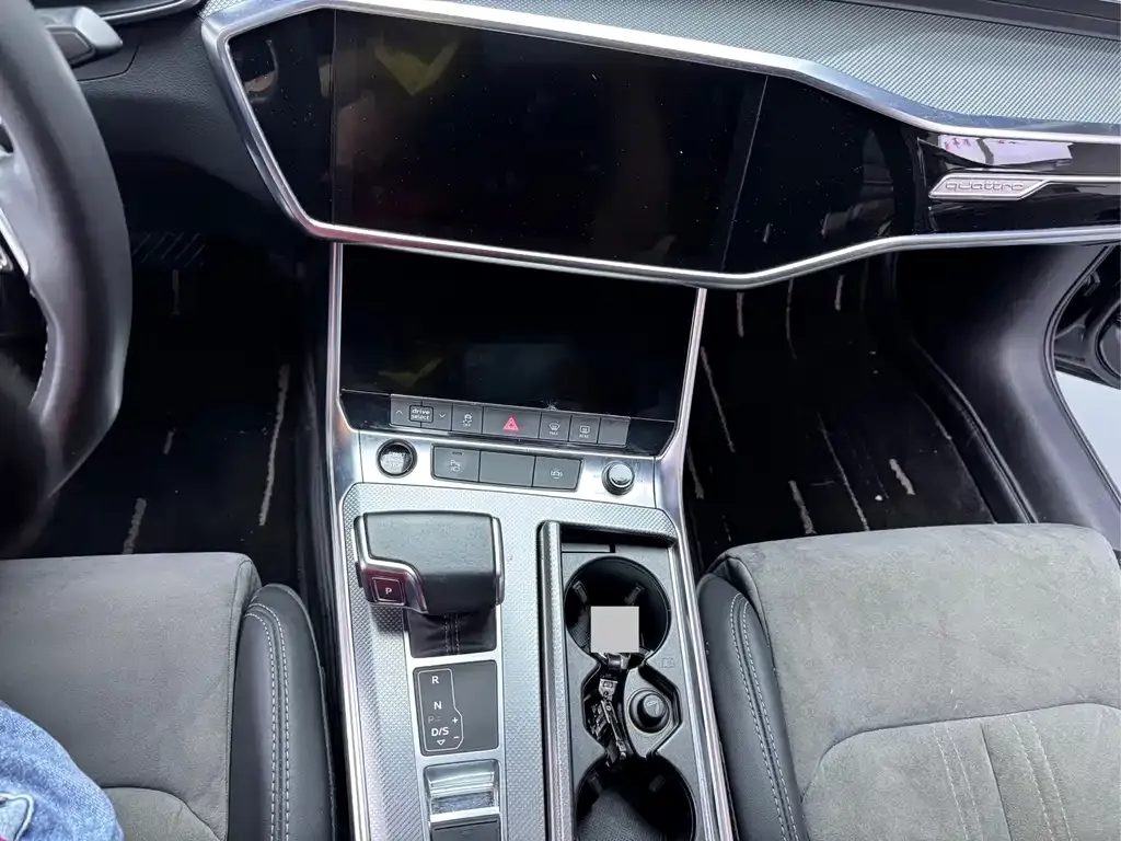 Audi A6L 2021 из CN, фото 7