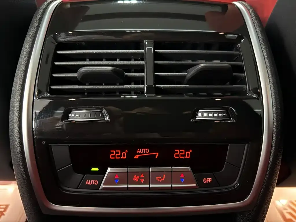 [object Object] X5 M 2025 из CN, фото 7