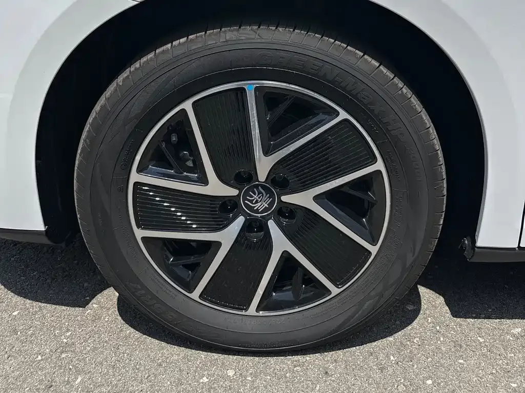 BYD Qin L 2025 из CN, фото 7
