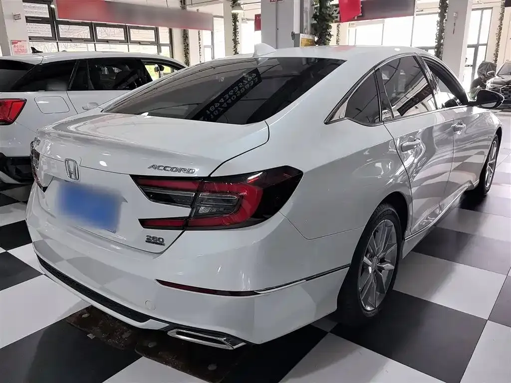 Honda Accord 2022 из CN, фото 10