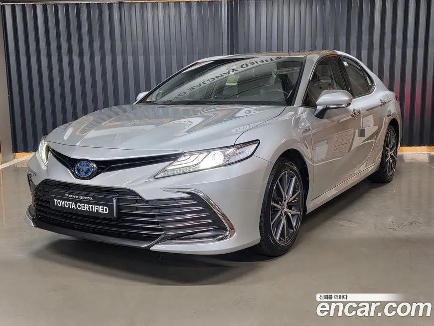 Toyota Camry 2023 из KR, фото 1
