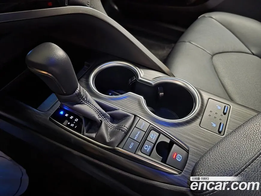 Toyota Camry 2023 из KR, фото 9