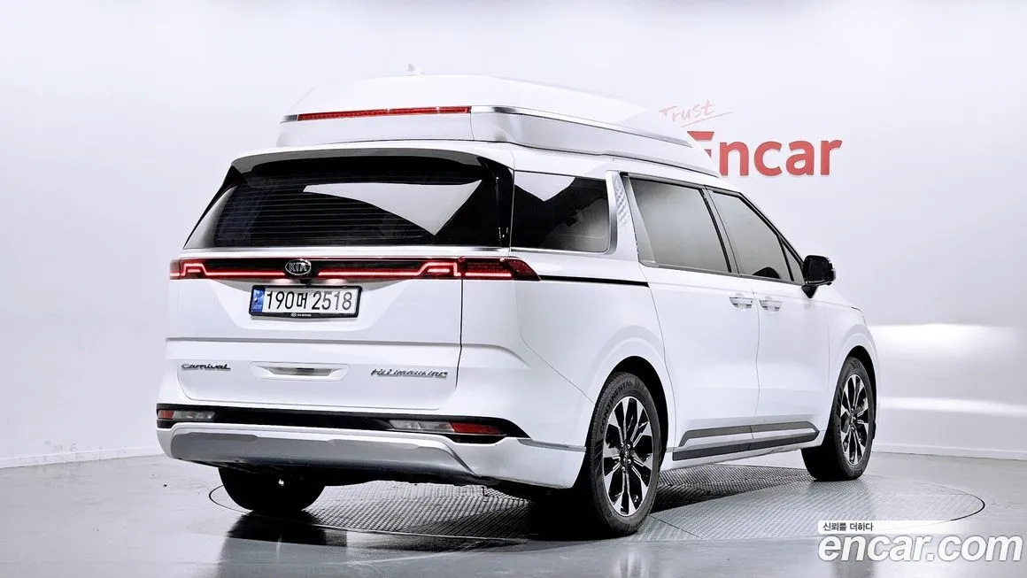 Kia Carnival — фото 2