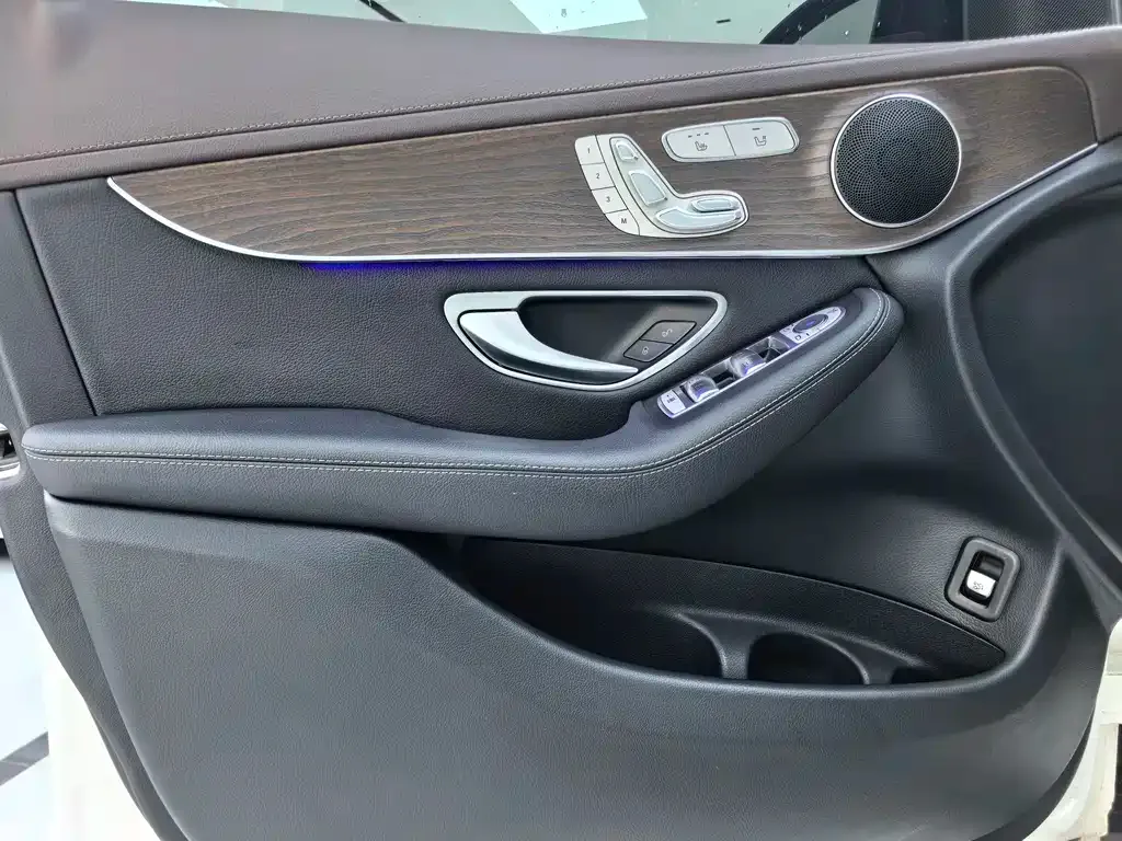Mercedes-Benz GLC 2022 из CN, фото 8