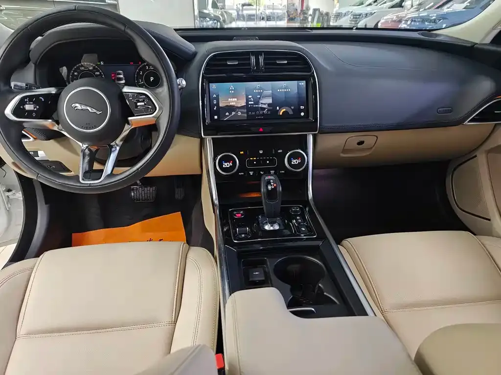 Jaguar XEL 2021 из CN, фото 10