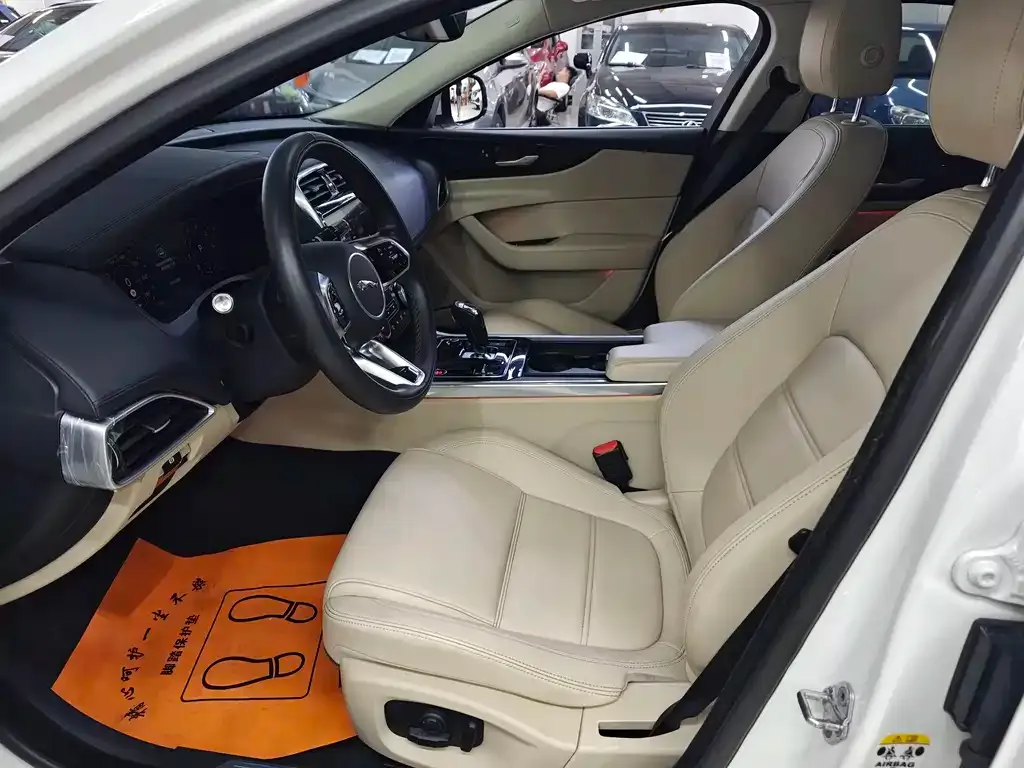 Jaguar XEL 2021 из CN, фото 5