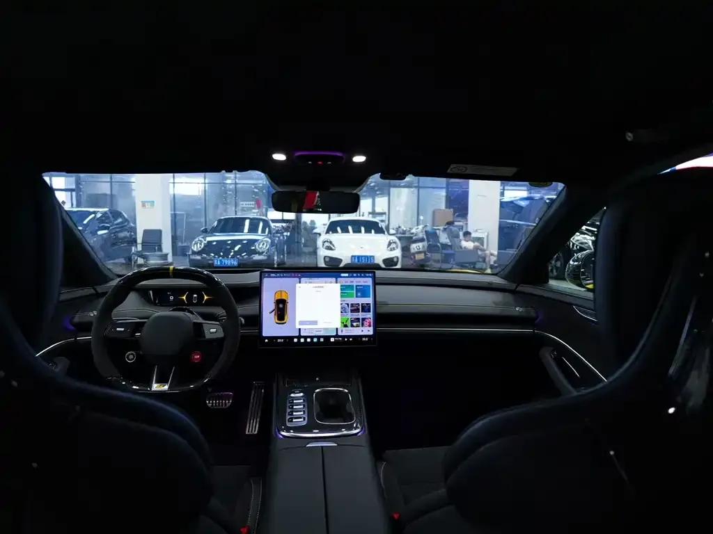 Xiaomi SU7 Ultra 2025 из CN, фото 9