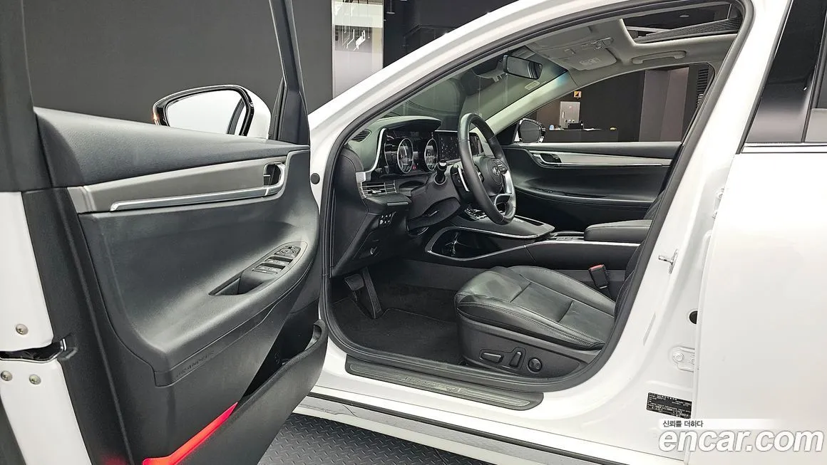 Hyundai Grandeur 2021 из KR, фото 10