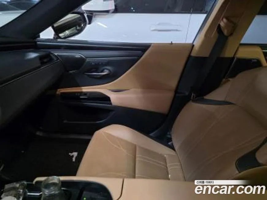 Lexus ES 2023 из KR, фото 5