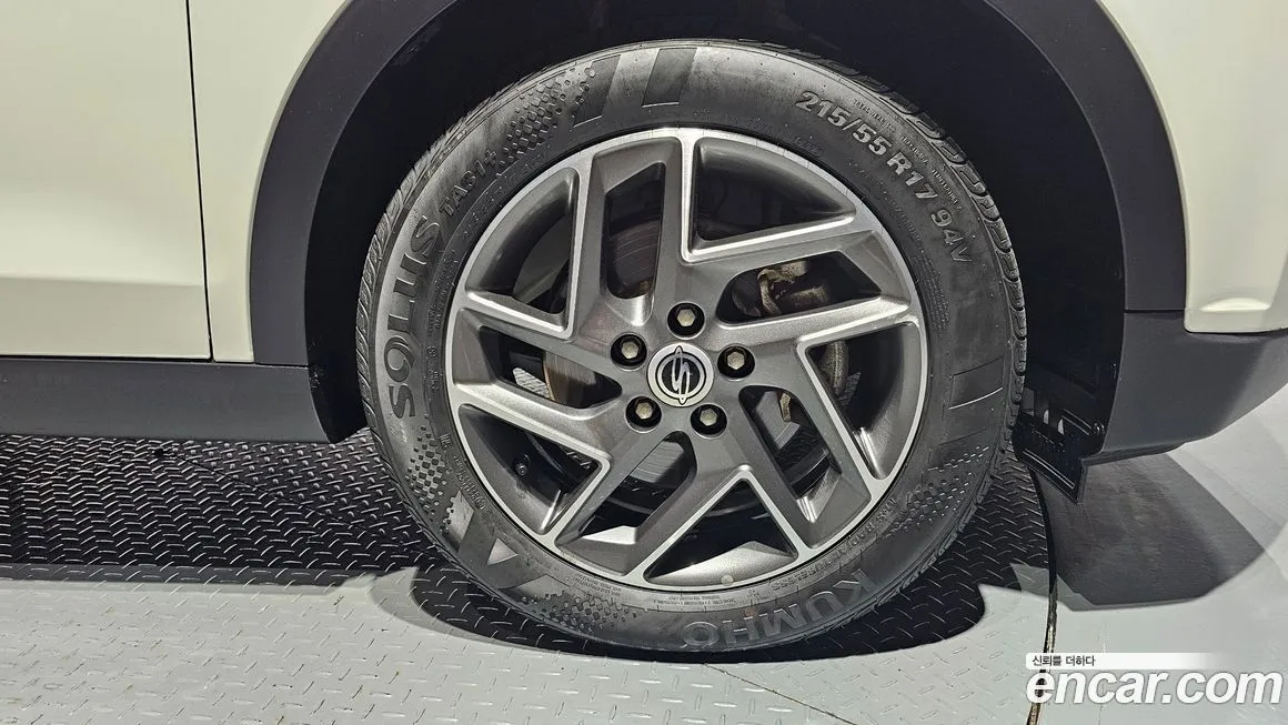 KG Mobility (Ssangyong) TIBOLI 2022 из KR, фото 5