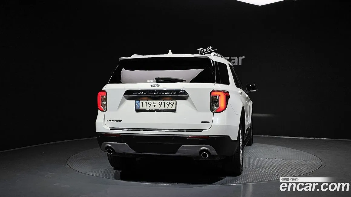 Ford Explorer 2022 из KR, фото 4