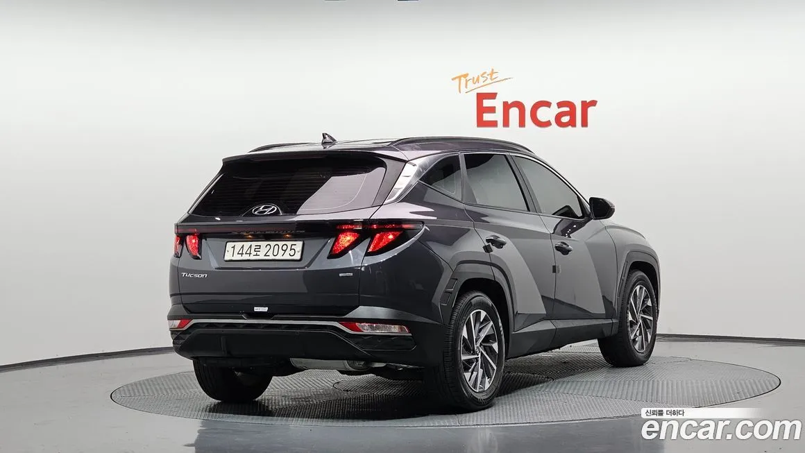 Hyundai Tucson 2022 из KR, фото 2