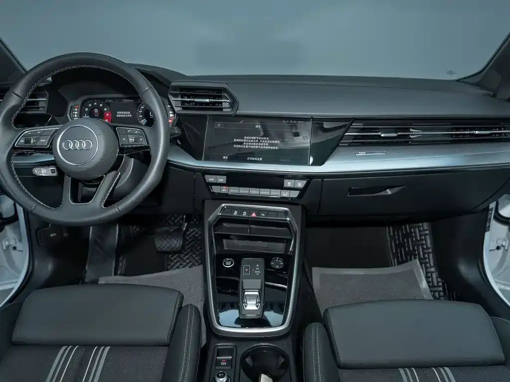 Audi A3 2025 из CN, фото 8