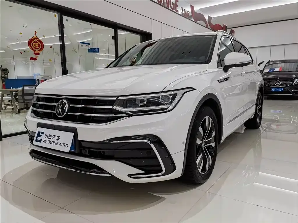 Volkswagen Tiguan L 2022 из CN, фото 1