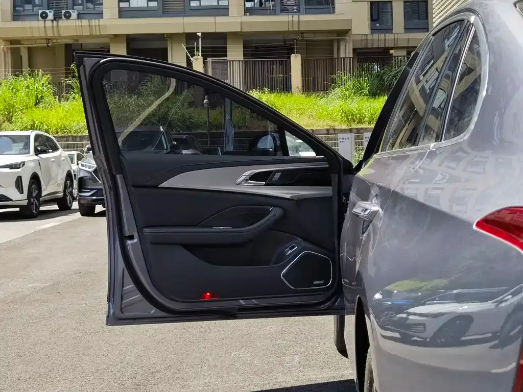 Hongqi H5 2023 из CN, фото 10