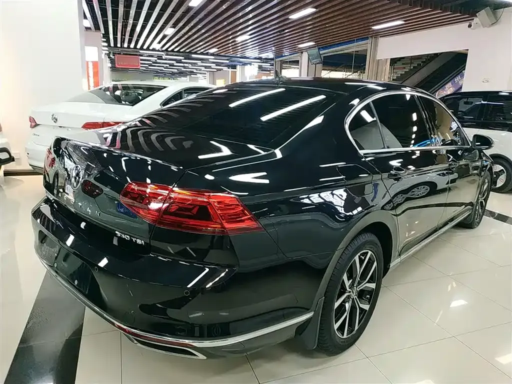 Volkswagen Magotan 2021 из CN, фото 7