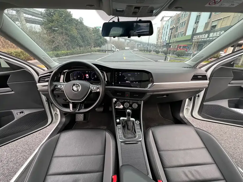 Volkswagen Sagitar 2022 из CN, фото 5