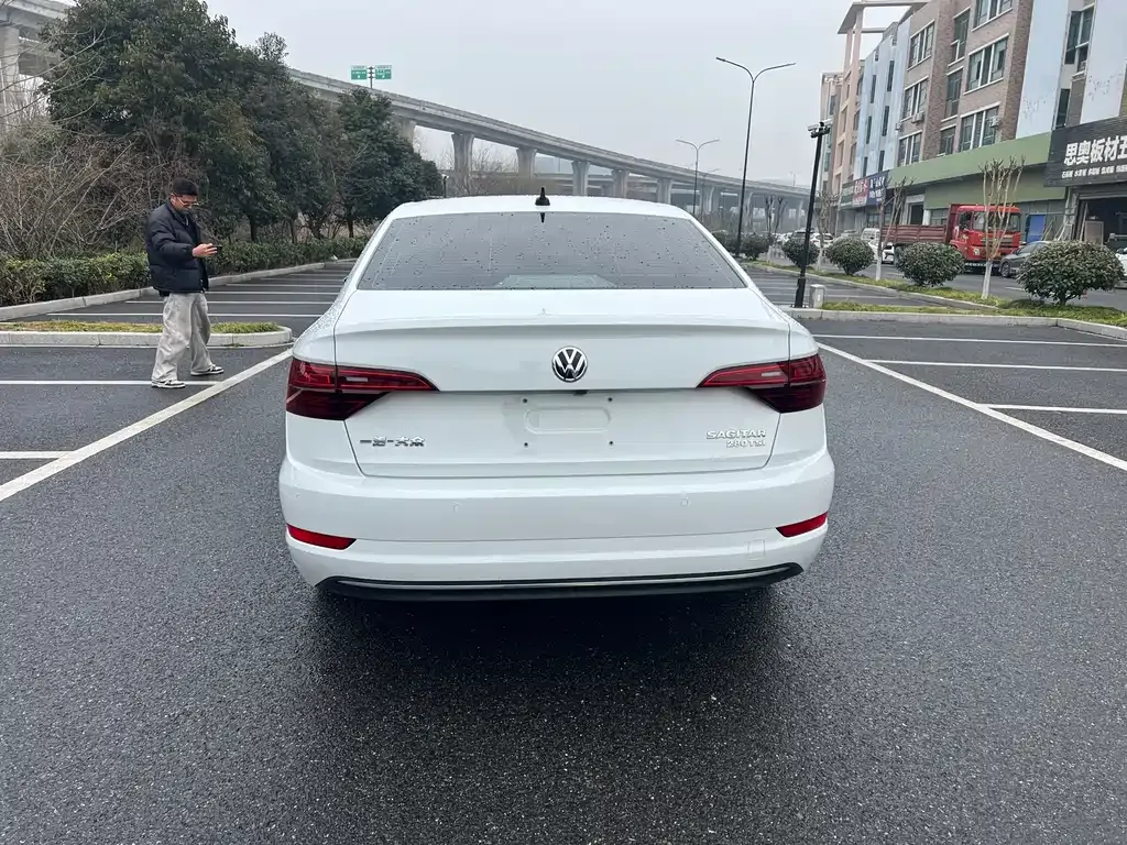 Volkswagen Sagitar 2022 из CN, фото 9