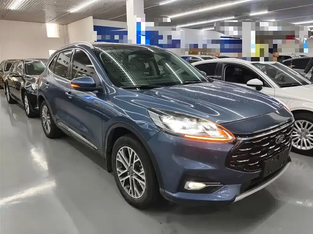 Ford Escape 2022 из CN, фото 4