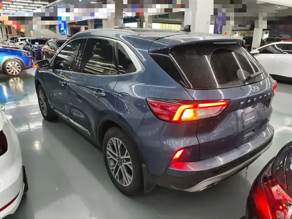 Ford Escape 2022 из CN, фото 6