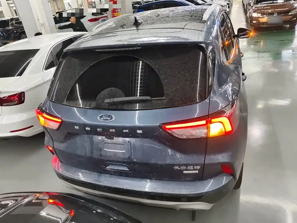 Ford Escape 2022 из CN, фото 8
