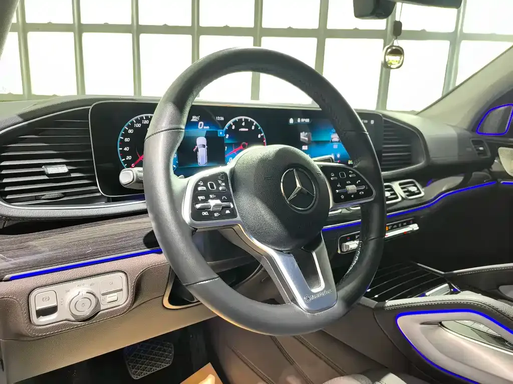 Mercedes-Benz GLS 2022 из CN, фото 10