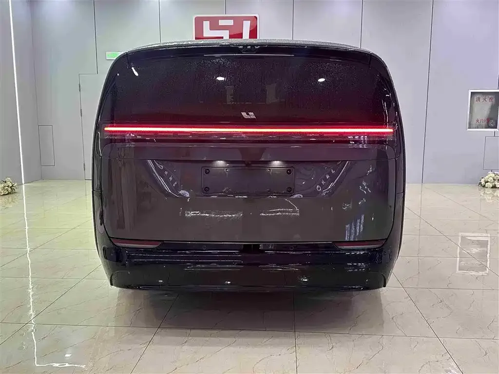 Li Auto MEGA 2024 из CN, фото 5