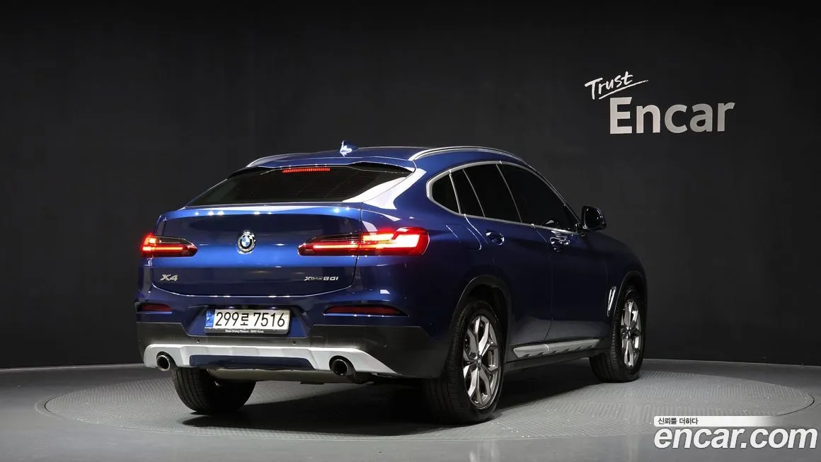 BMW X4 — фото 2