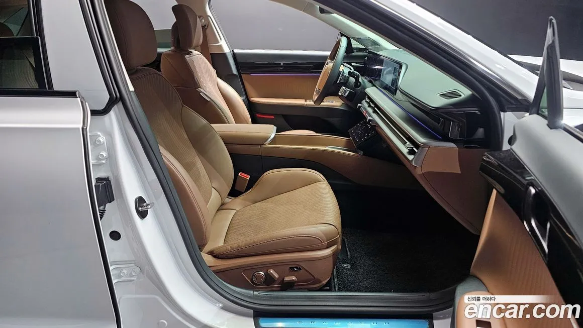 Hyundai Grandeur 2023 из KR, фото 10