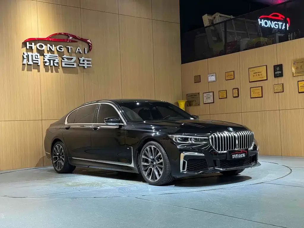 BMW 7 Series 2022 из CN, фото 4