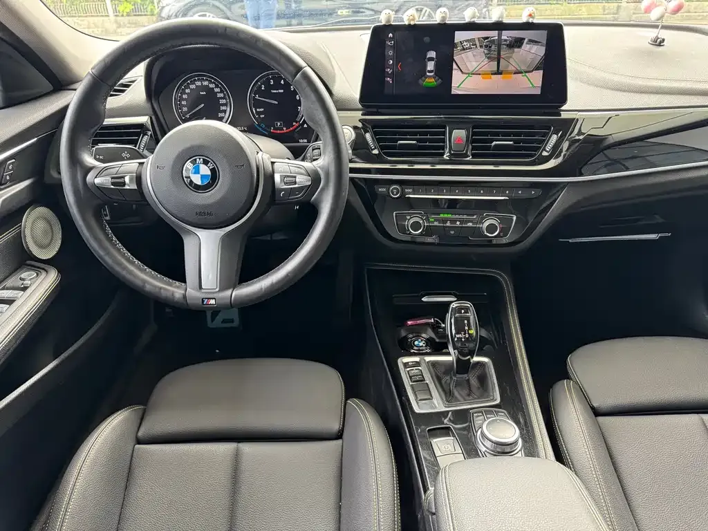 BMW 1 Series 2023 из CN, фото 9