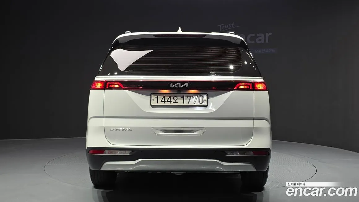 Kia Carnival 2023 из KR, фото 4
