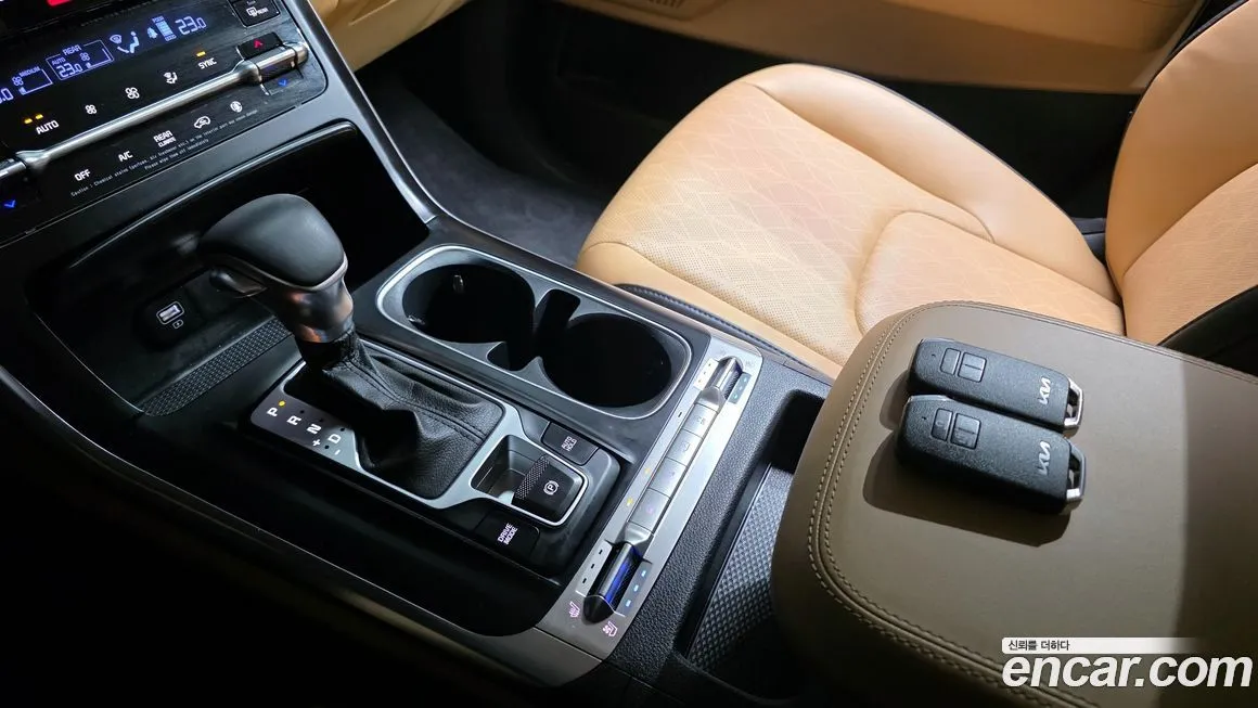 Kia Carnival 2023 из KR, фото 9