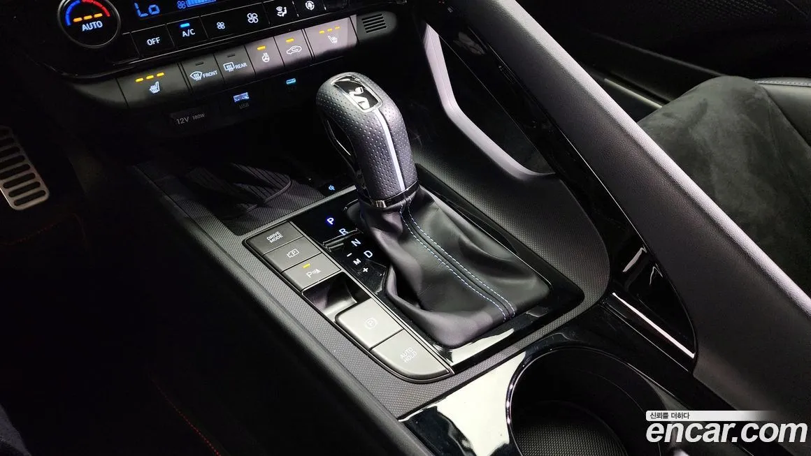 Hyundai AVANTE — фото 9