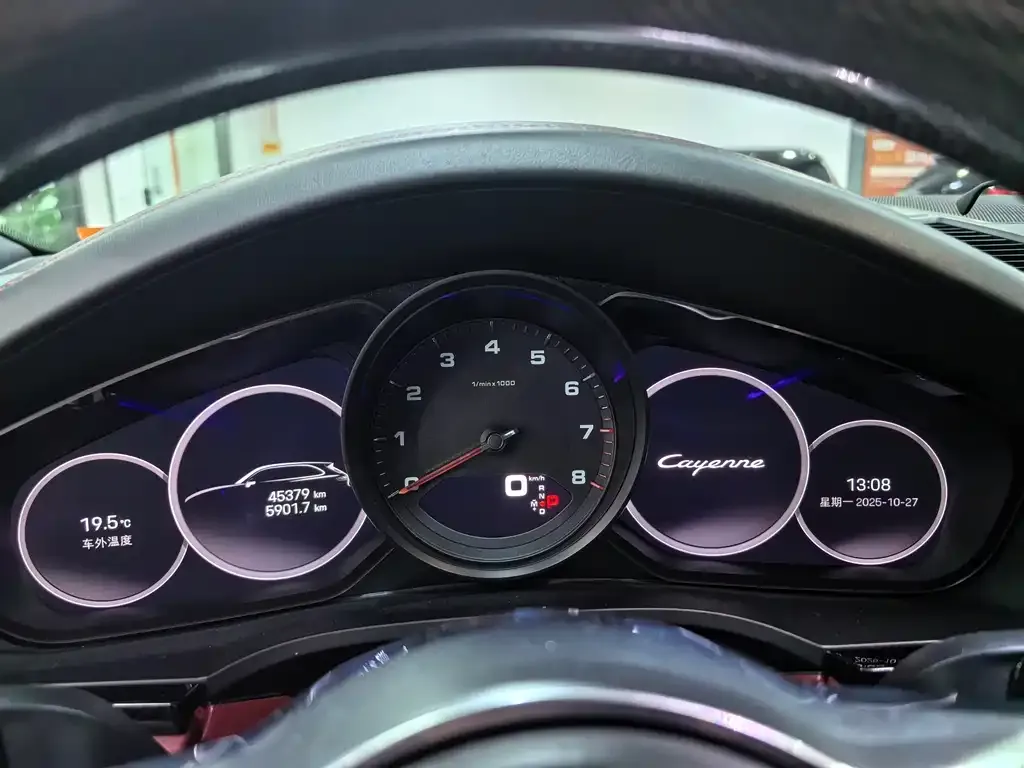 Porsche Cayenne 2023 из CN, фото 10