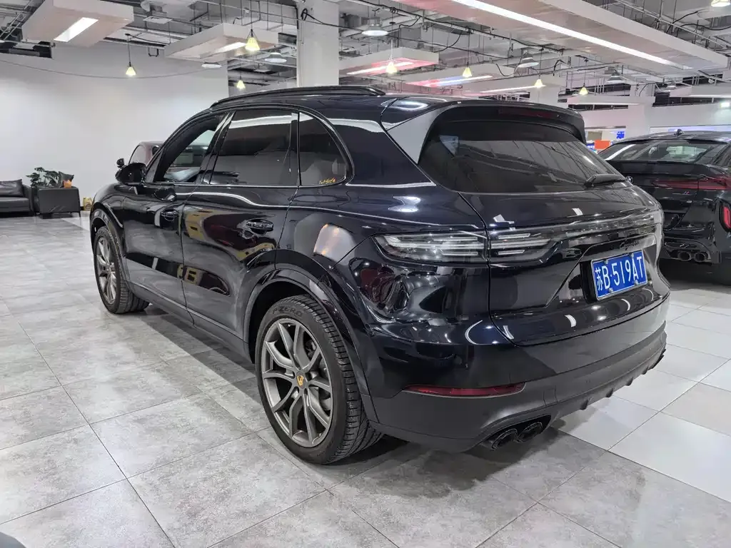 Porsche Cayenne 2023 из CN, фото 4