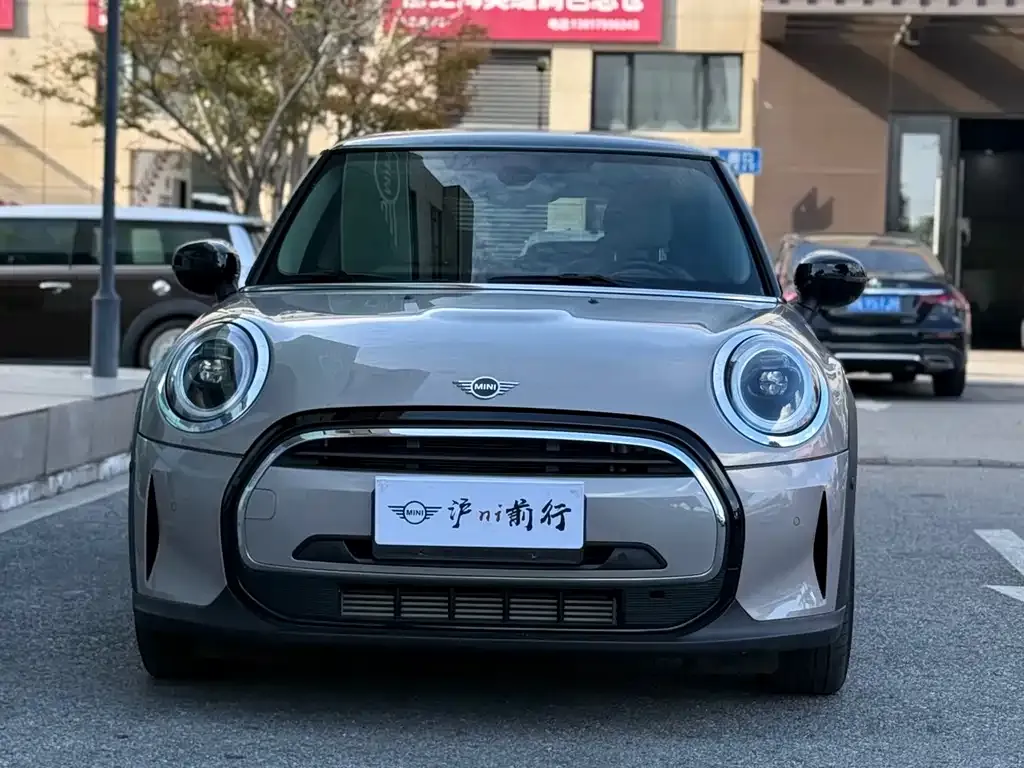 MINI Cooper (3-door) 2022 из CN, фото 2
