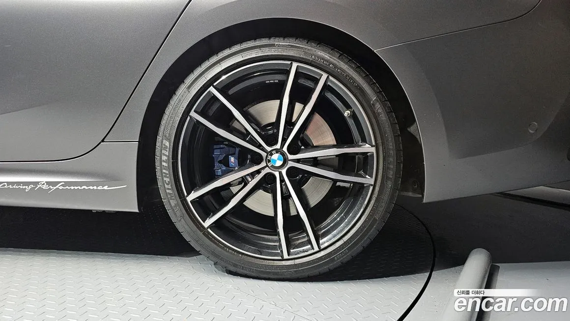 BMW 3-Series 2022 из KR, фото 6