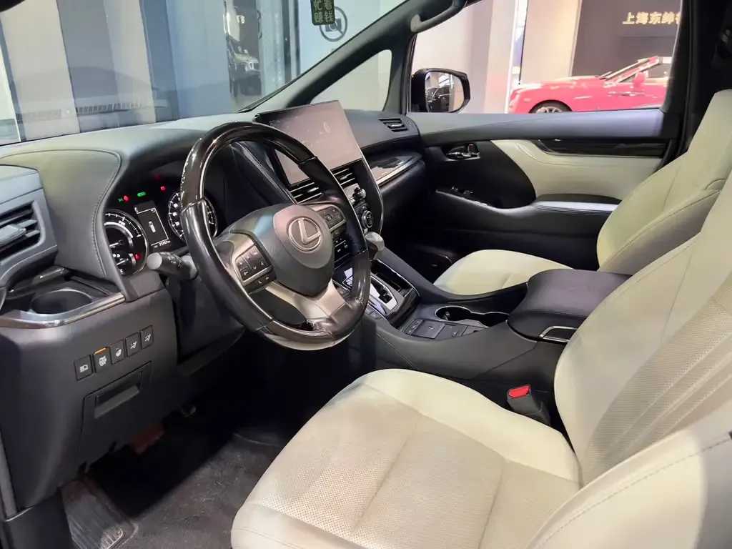 Lexus LM 2022 из CN, фото 5