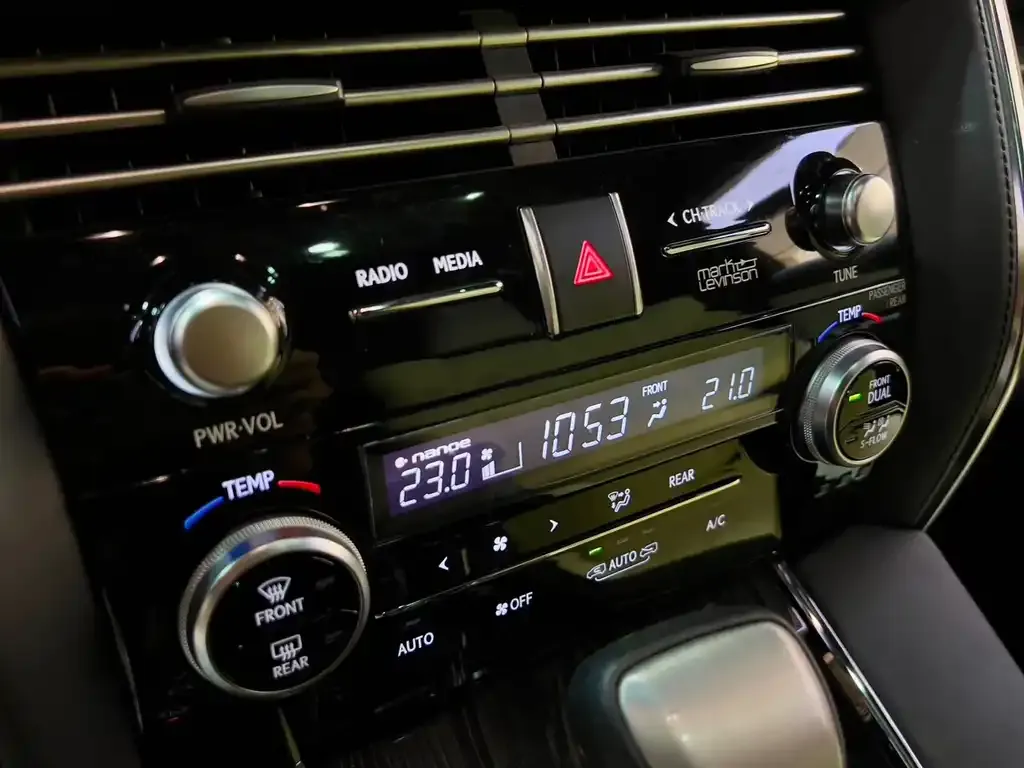 Lexus LM 2022 из CN, фото 9